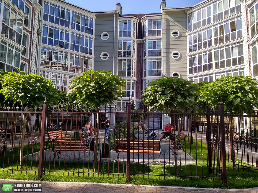 продам 2-комнатную квартиру. Ирпень,  ул. Полтавская - фото 1