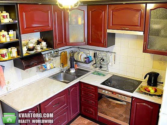 Sell 3-room apartment. Киев,  Печенежская — photo 1