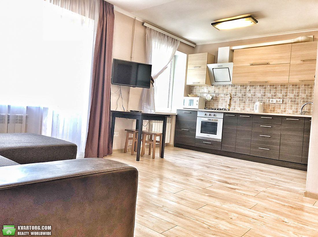 Rent out 2-room apartment. Днепропетровск,  Севастопольская — photo 2