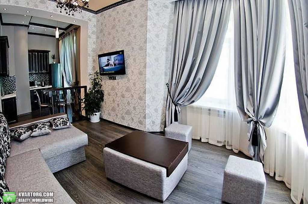 Sell 2-room apartment. Киев,  Крещатик — photo 4
