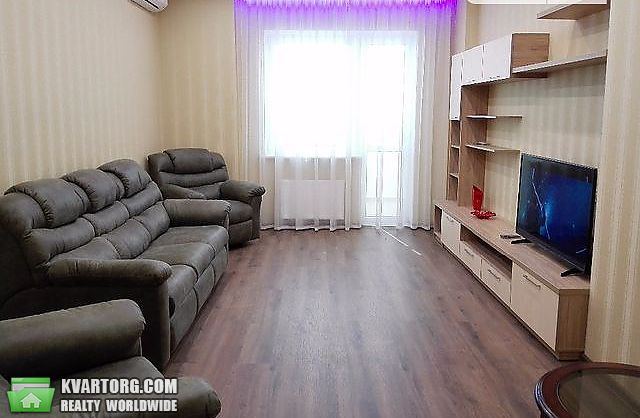 Rent out 2-room apartment. Киев,  Драгомирова — photo 1