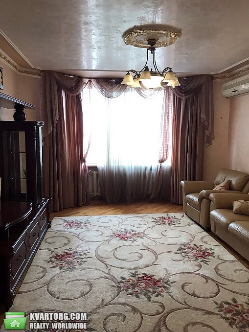 Rent out 3-room apartment. Киев,  Сеченова — photo 4