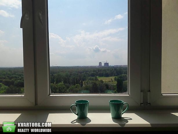 Rent out 2-room apartment. Киев,  Глушкова пр — photo 7