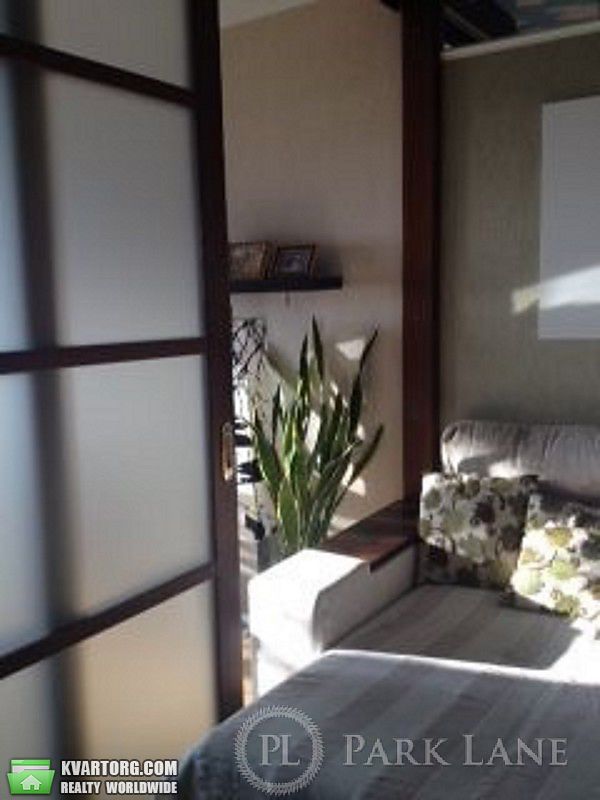 Sell 3-room apartment. Киев,  Лайоша Гавро — photo 2