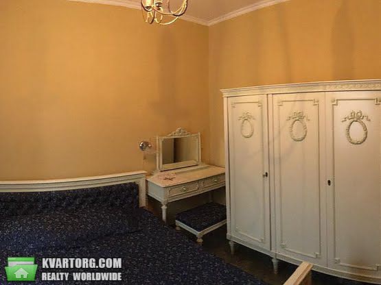 Sell 2-room apartment. Киев,  Московская — photo 3