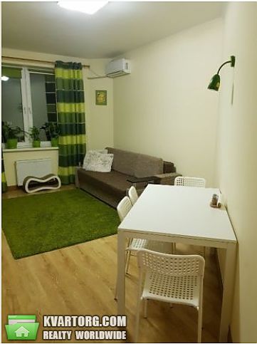 Rent out 2-room apartment. Киев,  Дмитриевская — photo 5
