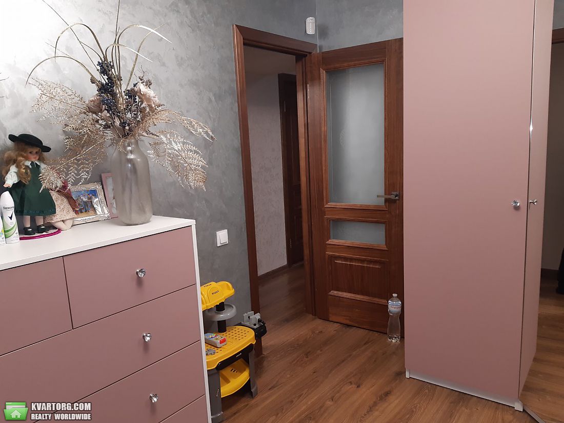Sell 4-room apartment. Днепропетровск, Тепличная — photo 5