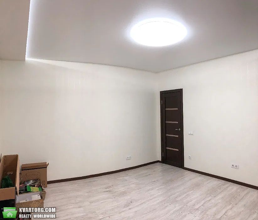 Sell 3-room apartment. Киев,  Драгоманова — photo 9