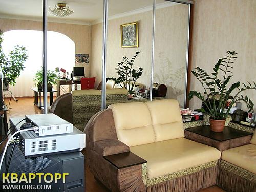 Rent out 1-room apartment. Киев, Радужная — photo 5