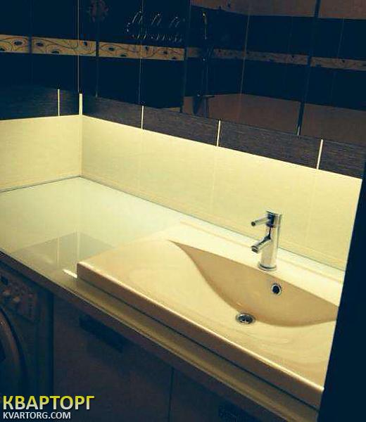 Rent out 2-room apartment. Киев,  Науки пр — photo 8