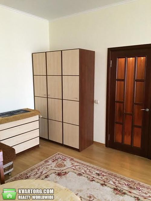 Rent out 1-room apartment. Киев, Героев Сталинграда пр — photo 6