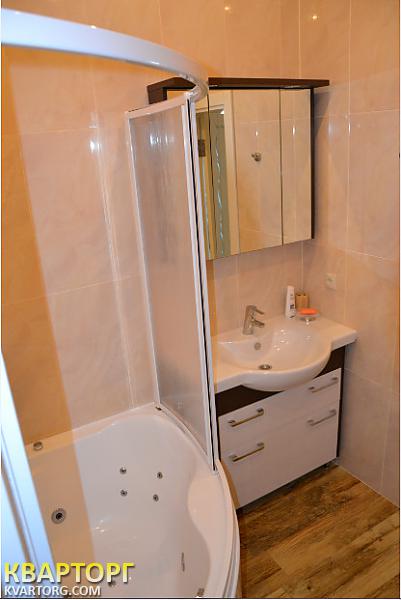 Rent out 2-room apartment. Киев,  Героев Сталинграда пр — photo 5