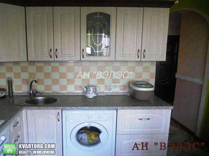 Sell 2-room apartment. Киев,  Лайоша Гавро — photo 2