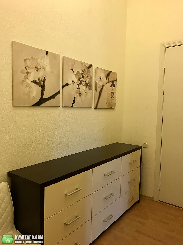 Sell 1-room apartment. Киев,  Гарматная — photo 3