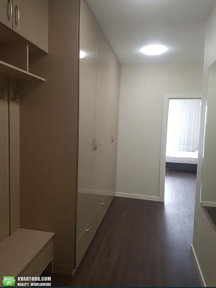 Rent out 1-room apartment. Киев, Валерия Лобановского — photo 2