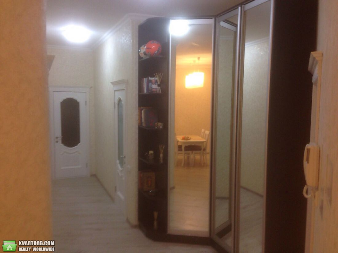 Sell 2-room apartment. Киев,  Ломоносова — photo 9