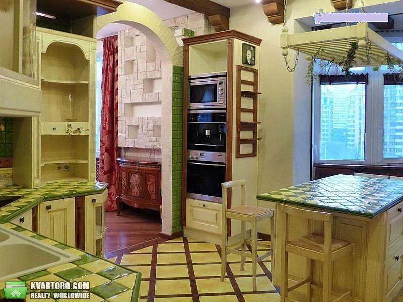 Rent out 3-room apartment. Киев, Леси Украинки бульв. — photo 2