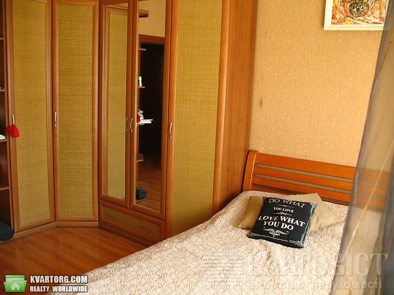 Sell 3-room apartment. Киев,  Петлюры — photo 5