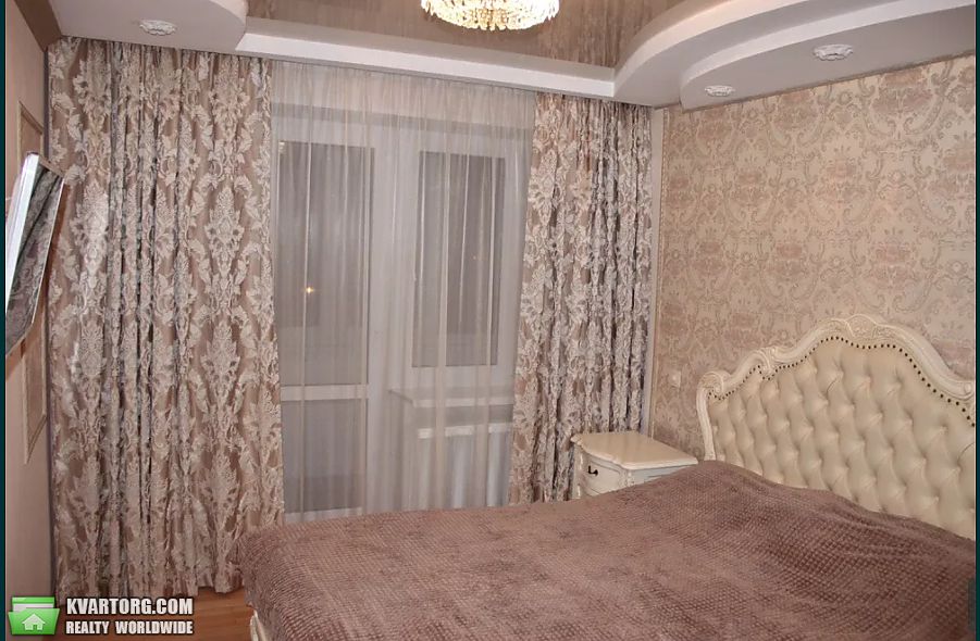 Rent out 3-room apartment. Львов, Сорочинська 4 — photo 2
