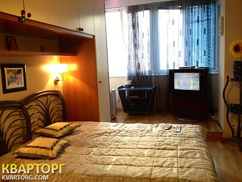 Rent out 3-room apartment. Киев,  Предславинская — photo 8