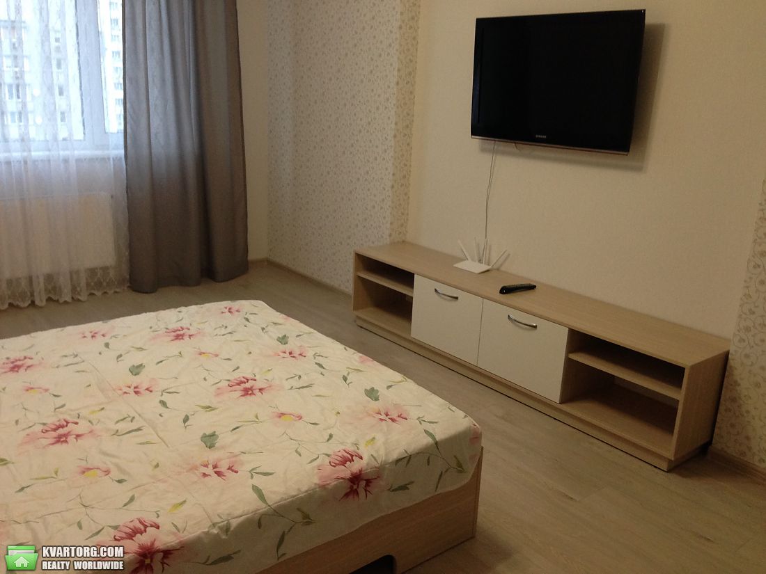 Rent out 1-room apartment. Киев,  Академика Вильмса — photo 3