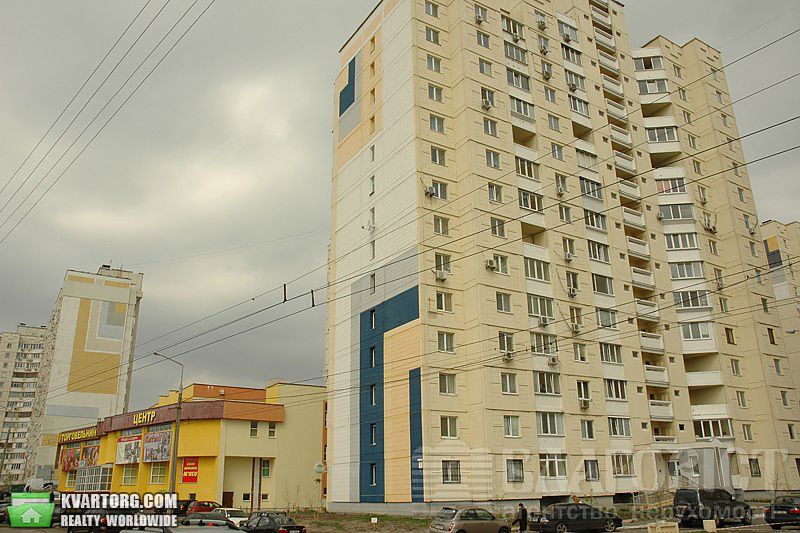 Sell 4-room apartment. Киев,  Эрнста — photo 1