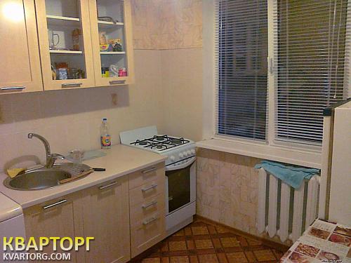 Rent out 2-room apartment. Одесса,  Филатова — photo 1