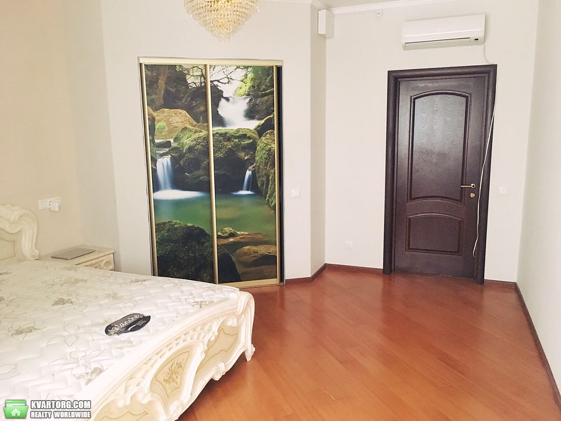 Rent out 2-room apartment. Киев,  Днепровская наб — photo 4