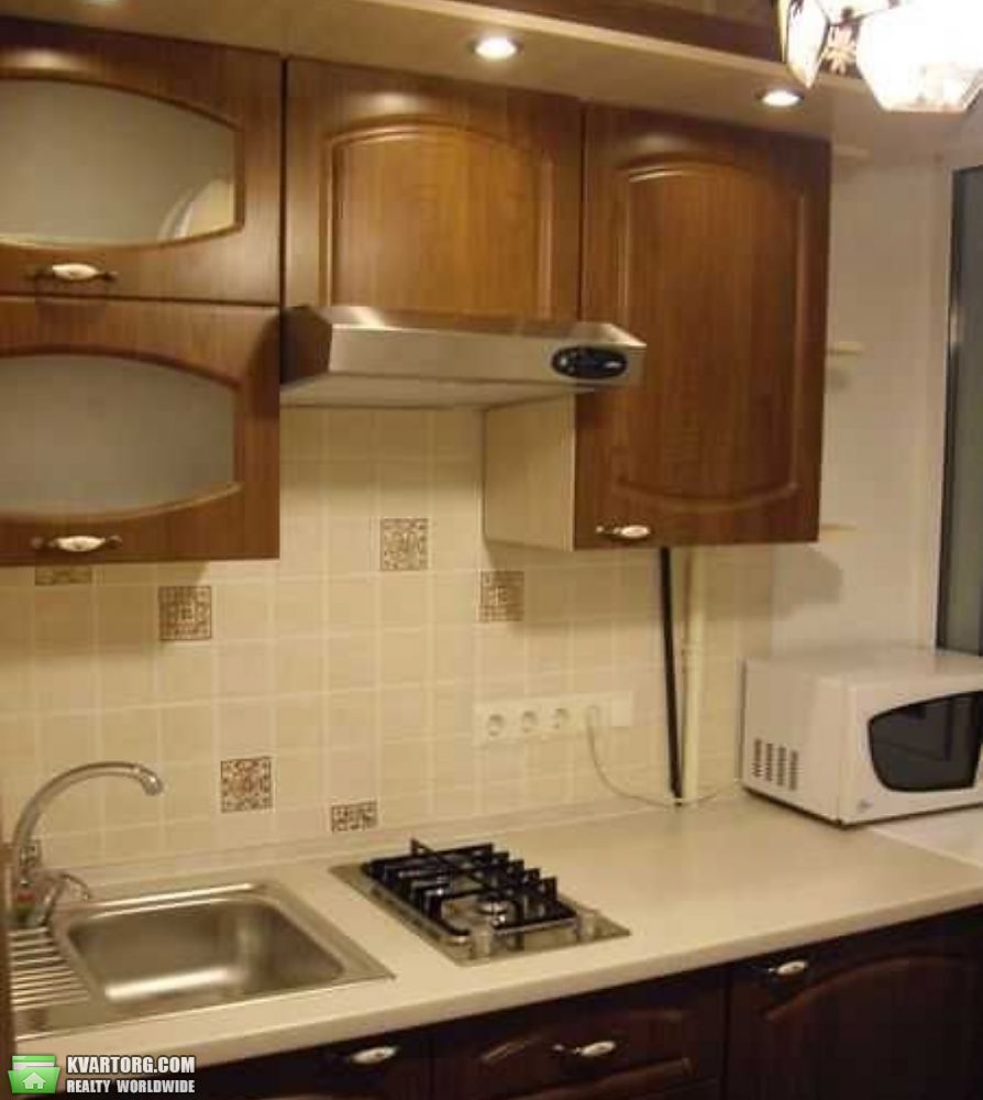 Rent out 2-room apartment. Киев,  Федорова — photo 3