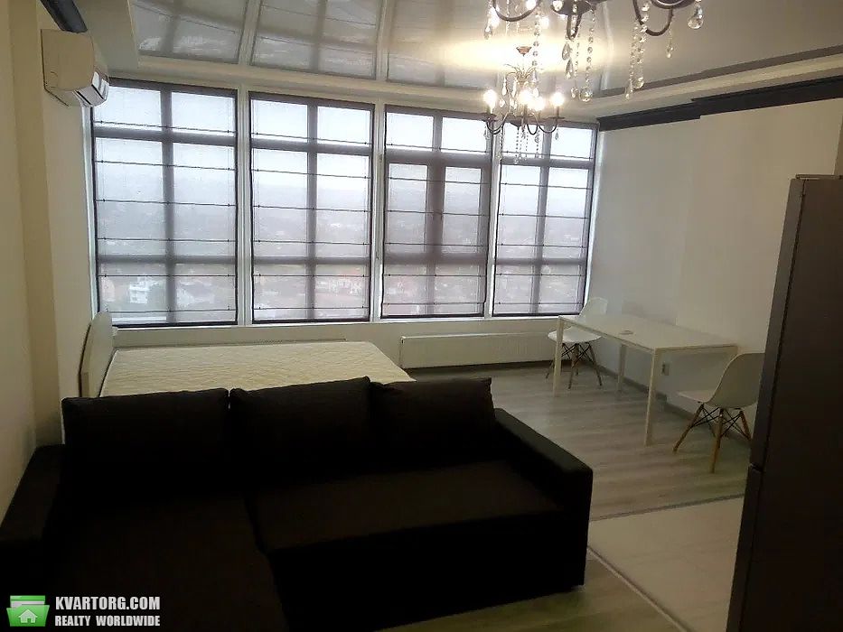 Rent out 1-room apartment. Киев, Рейгана — photo 1