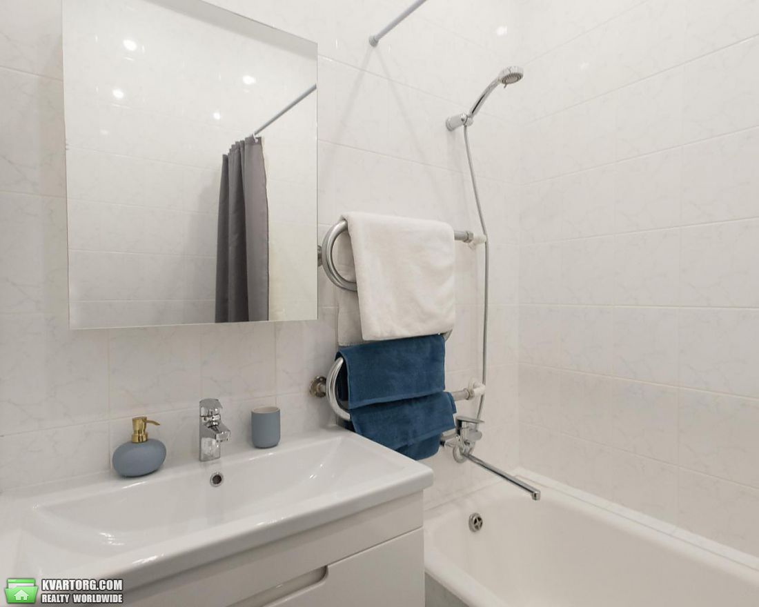 Rent out 2-room apartment. Киев,  Дружбы Народов бул — photo 8