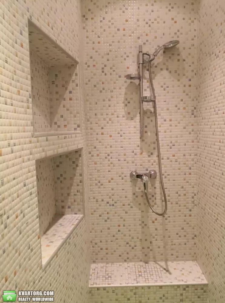 Rent out 2-room apartment. Киев,  Чапаева — photo 6