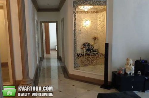 Sell 2-room apartment. Киев, Старонаводницкая — photo 1