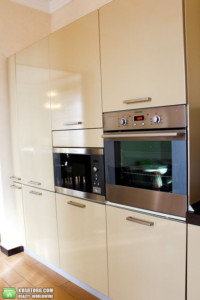 Rent out 3-room apartment. Киев, ул. Коновальца Евгения — photo 7