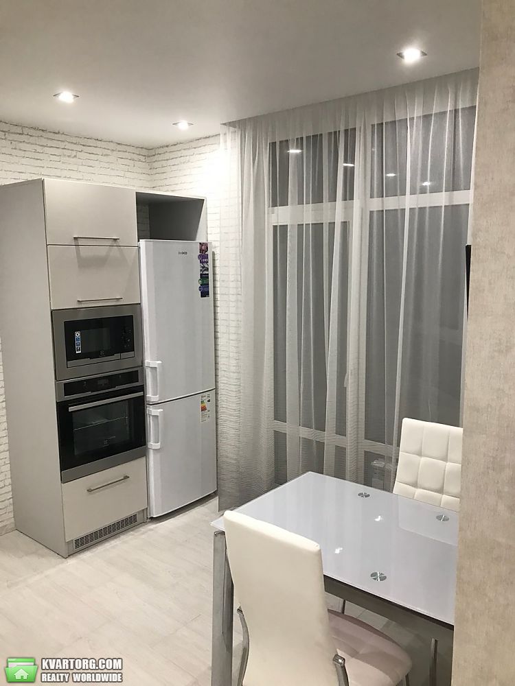 Rent out 1-room apartment. Киев,  Армянская — photo 5
