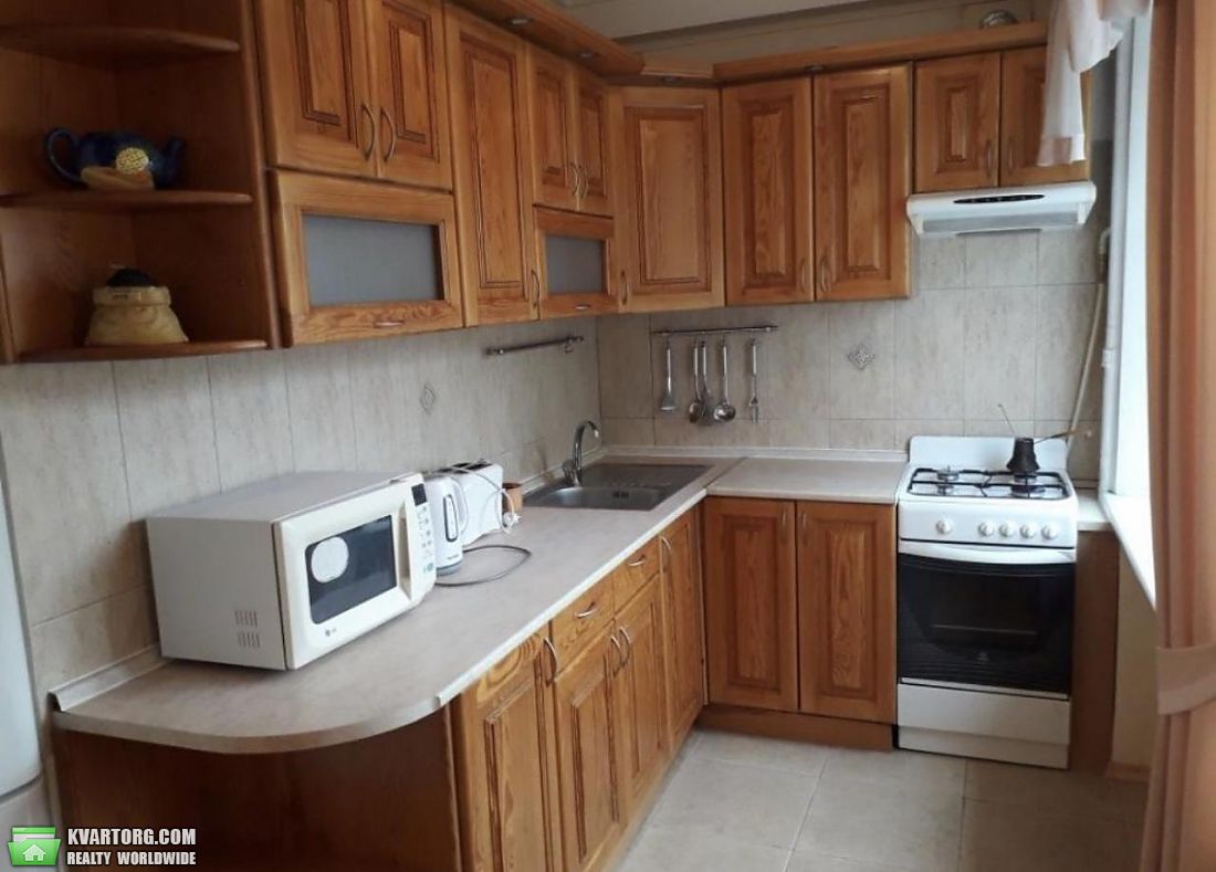 Rent out 2-room apartment. Киев,  Богдана Хмельницкого — photo 7