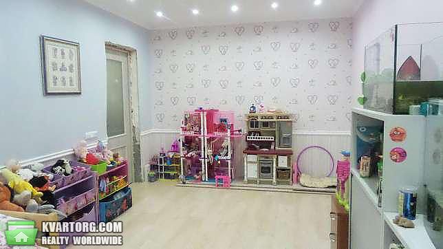 Sell 3-room apartment. Киев,  Милославская — photo 8