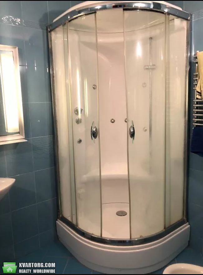 Rent out 3-room apartment. Киев,  Ереванская — photo 9