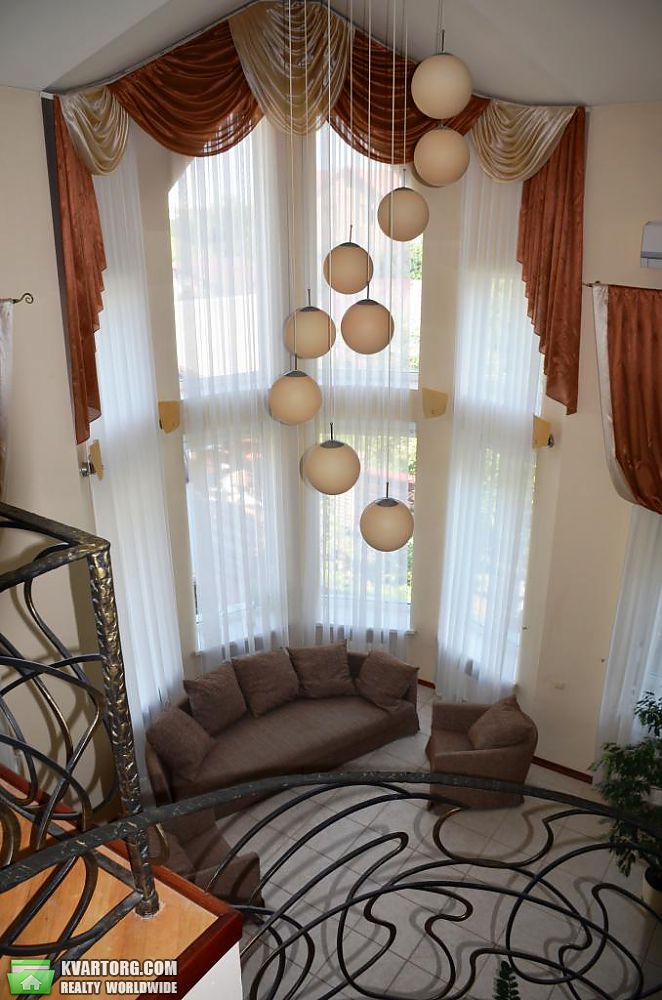 Rent out house. Киев,  Каменяров — photo 2