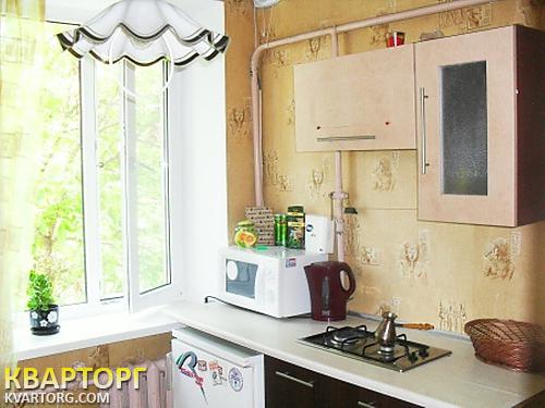 Sell 2-room apartment. Киев, Воссоединения пр — photo 1