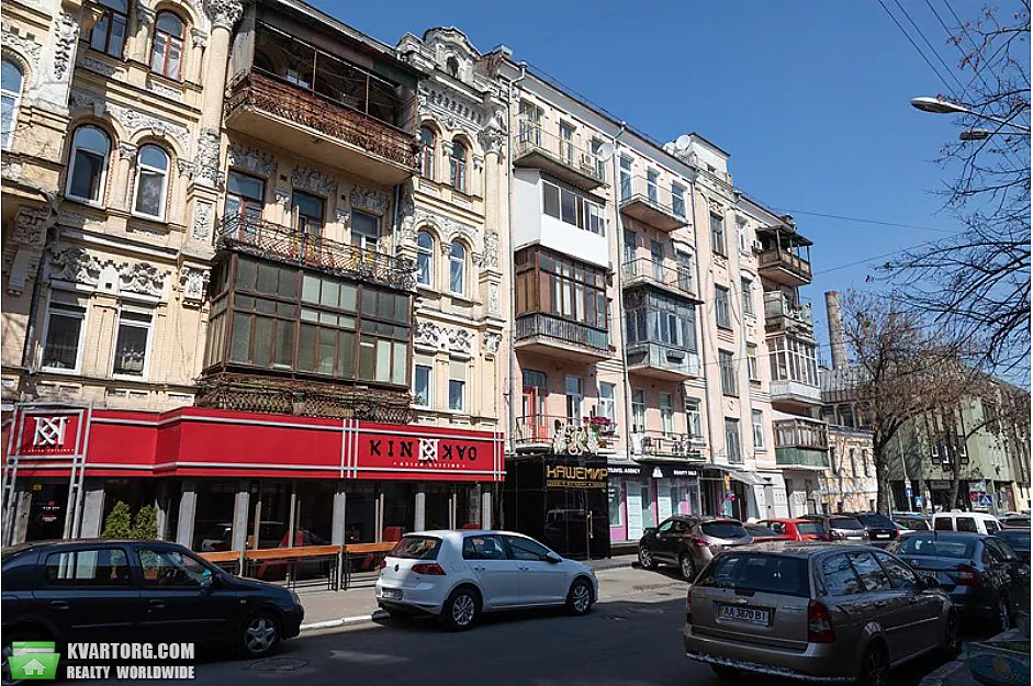 Rent out 2-room apartment. Киев,  Андреевская — photo 8