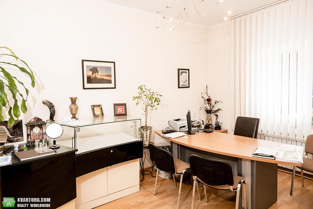 Sell office. Киев, Ивана Франка — photo 1