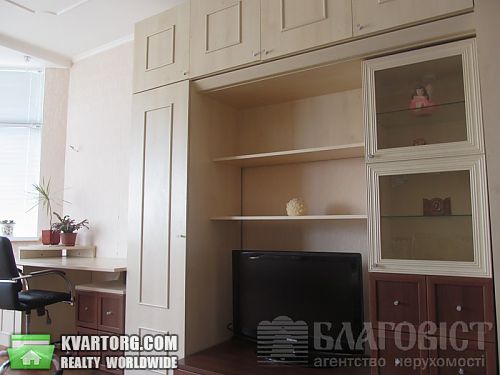 Sell 3-room apartment. Киев, Курская — photo 1