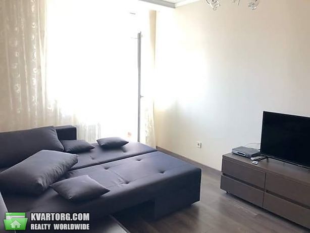 Rent out 1-room apartment. Киев,  Ломоносова — photo 1