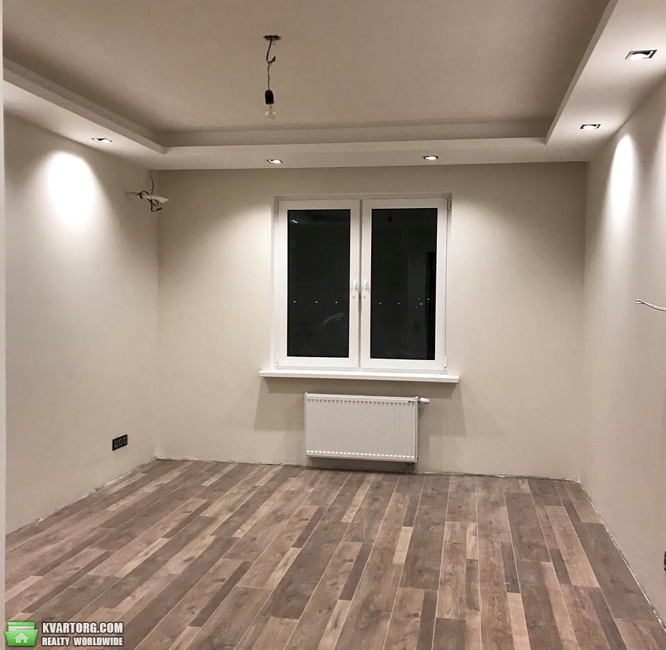 Rent out 2-room apartment. Киев, Данченко — photo 5