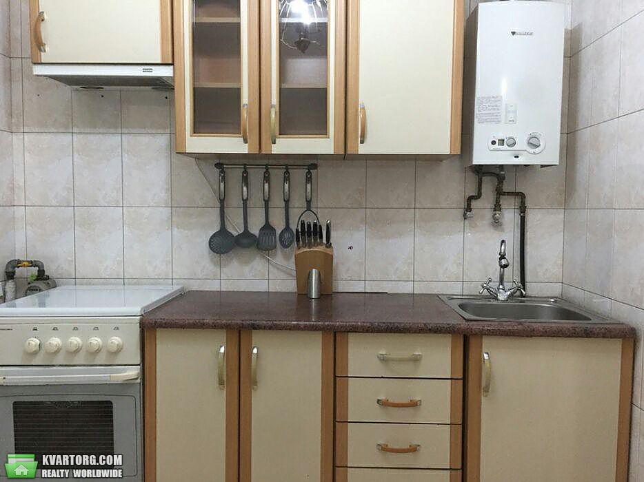 Rent out 1-room apartment. Киев, Ольги Теліги — photo 3
