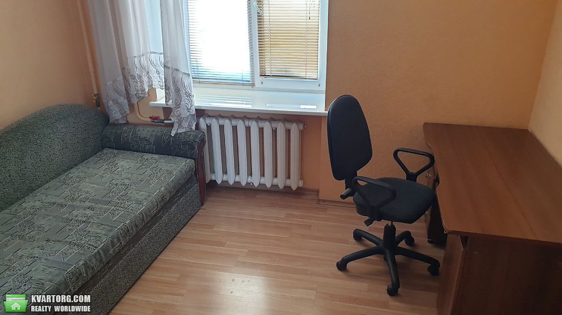 Rent out 3-room apartment. Днепропетровск,  Рабочая — photo 2