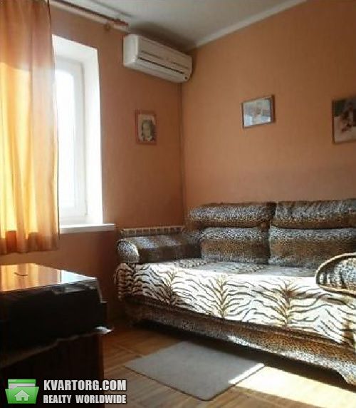 Sell 3-room apartment. Киев,  Тростянецкая — photo 1