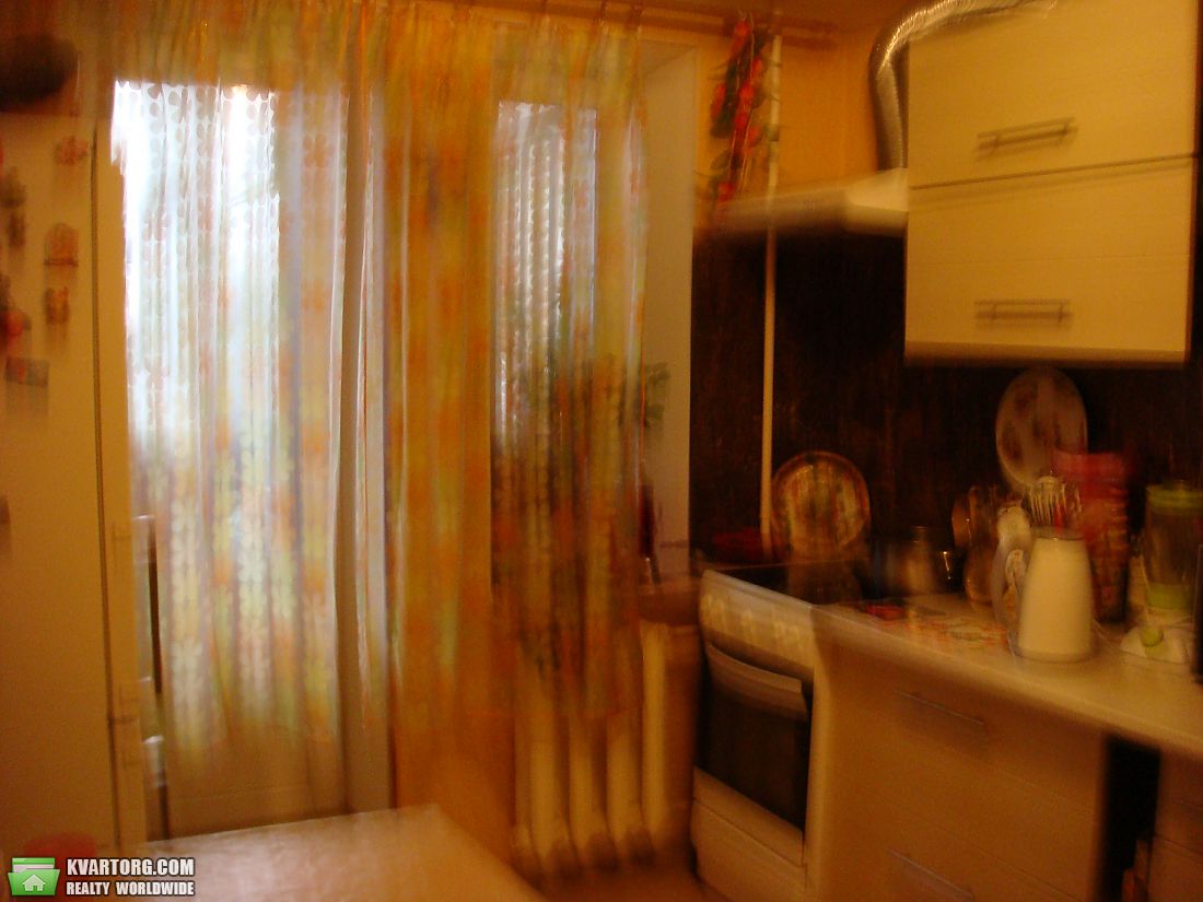 Sell 3-room apartment. Киев,  Симиренко — photo 4