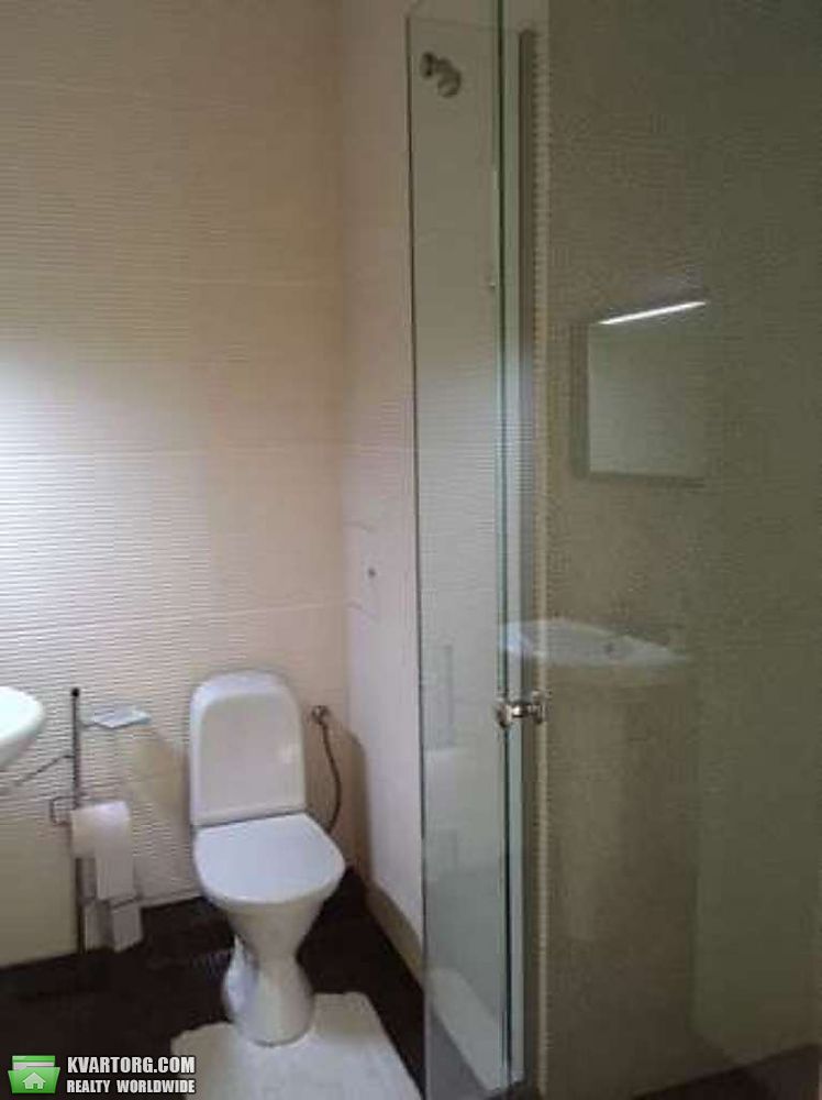 Rent out 3-room apartment. Киев, Провиантская — photo 9